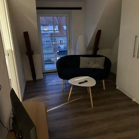 11f 2 Th Apartament